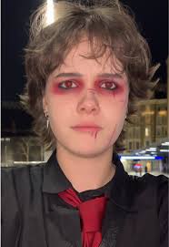 Gerard Way Lookalike Contest