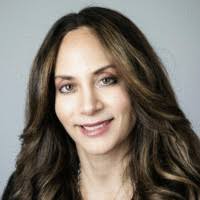 Anna Cupelli's Instagram, Twitter & Facebook