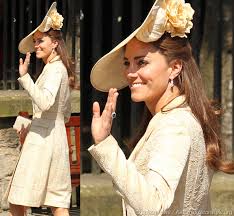 Zara tindall tied the knot with husband mike at a stunning scottish ceremony in 2011. Kate In Day Birger Et Mikkelsen Coat For Zara Phillips Mike Tindall S Wedding Kate Middleton Style Blog