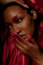 RED OCTOBER — MAEVA KOMENAN