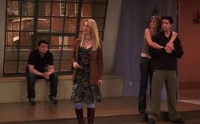 The Cast Of Friends On The First Episode Vs The Last Episode The Cast Of Friends Friends Quizzes Tv Show Last Episode