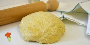 Il procedimento che segue è valido sia per la ricetta con che senza burro. Pasta Brisee La Ricetta Originale E 10 Varianti Vegan E Senza Glutine Greenme