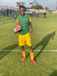 The forward joins the bucs who are aiming at challenging for the league title in the new campaign. Lamontville Golden Arrows Fc On Twitter Shout Out To Ntsako Makhubela Who Was Named Man Of The Match In This Afternoons Game Against Supersportfc