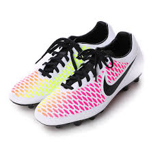 マジスタ ナイキ