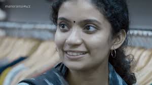 Roshan and Anna Ben Romantic scene