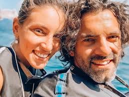 Το μικρό διαμάντι του αιγαίου που προσεγγίζεις οδικώς από την αθήνα. A8hna Oikonomakoy Filippos Mixopoylos To Fwtografiko Celebrities Eidhseis