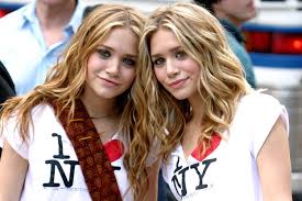 Perhaps you are bored with your simple brown hair, which doesn't seem to have a glow or stunning look to it. The Beauty Evolution Of Mary Kate And Ashley Olsen Teen Vogue
