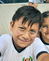 Desde el local comunal José Bárcena Martínez, en Huaycán de #Cieneguilla,  acercamos salud visual a niños, jóvenes y familias que hoy pueden ver y  vivir con mayor claridad. #LoveYourEyes #LentesPerú #Solidaridad  #SaludVisual #