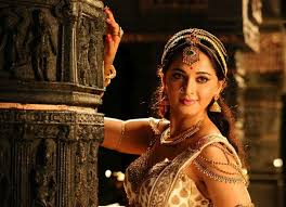 Bahubali 2 2017 Mukil Varna Mukunda Lyrics Lyrichords Malayalam Lyrics Latest Movies Songs Lyrics Mahendra bahubali/shivudu (prabhas) returns to the palace and defeats bhalladeva (who is later burnt alive by devasena) and becomes the new king of mahismati. bahubali 2 2017 mukil varna mukunda