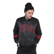 Mache dich mit sportbekleidung für herren fit für training, arbeit und freizeit. Adidas Nba Chicago Bulls Jacket Black Hhv