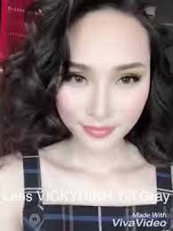 VickyDinh Official