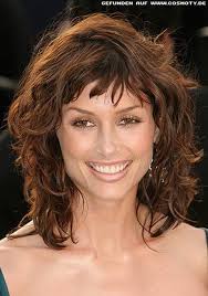 wunderbare frisuren halblang gestuft locken mittel frisuren mittellang stufig lo frisuren halblang gestuft locken frisuren halblang frisuren halblang gestuft