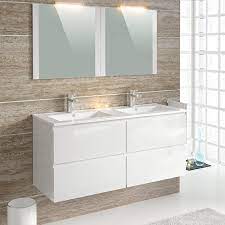 Alors ces 40 idées de salles de bain à double vasques devraient vous aider dans cette tâche. Double Vasque Dans La Salle De Bain Laquelle Choisir Blog But