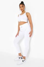 Dans certains cas, médecin et patiente s'en tiendront là, et à juste raison. Premium Ofcl Ribbed Gym Crop Boohoo