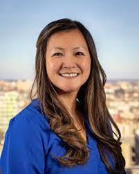 Kristen Rapp's Instagram, Twitter & Facebook