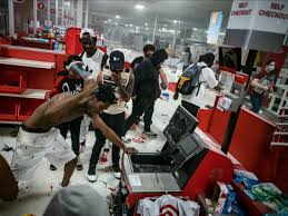 The aftermath of looting at a Minneapolis Target store: photos - Business  Insider