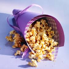 Voici Une Recette De Popcorn Gouteuse Parfumee Au Lard Fume Grille En Poudre Et Au Paprika Fume Pour Encore Plus D Effet Alimentation Recette Recette Pop Corn