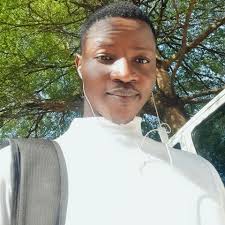 A visibly shaken OfficiAl Nana Ama Mcbrown could not hold her tears as she  met the teary mother of Ebony. Nana Ama broke down and wept. Hmmmm! This is  sad.