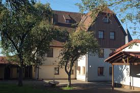 Als 1974 ein neues freizeitheim öffnete, bot ich dort square dance speziell für neue teilnehmer an. Freizeitheim Stotten