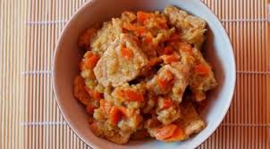 Sambal tumpang biasa disajikan sebagai teman makan nasi dengan aneka lauk dan sayuran. Resep Sambal Tumpang Lifestyle Fimela Com