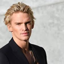 This australian born singer and song writer has a fairytale story to inspire other aspiring aingers. S0oqgohdijvifm