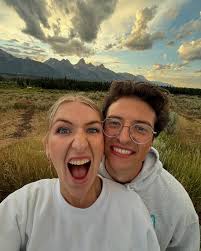 alexa, play neverending summer by wes reeves and never ever stop playing it  cuz then maybe it will never ever go away please don't go away