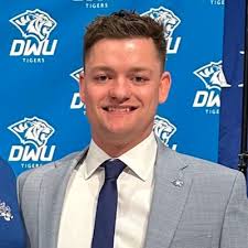 Carly Steffen (@CarlySteffen)