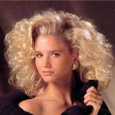 80s Hairstyles Includes Link To A Hair Tutorial 80s Hair 80 S Hairstyle Medium Hair Styles