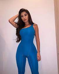 Guzman wears 4 (us) size dress and 6.5 (us) size shoes. Janet Guzman Biography Age Wiki Net Worth Bio Height Boyfriend