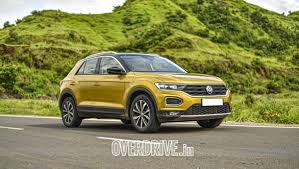 Today we compare the skoda karoq 2020 vs. Exclusive Comparison Test 2020 Skoda Karoq Vs Vw T Roc Overdrive