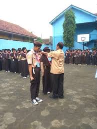 Adegan panas cinta laura di trailer the ninth pass. Siswa Baru Smpn 3 Ciamis Ikuti Orientasi Kepramukaan Dilatih Bersikap Positif Dialog Rakyat