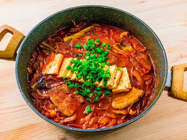 Kimchi Jjigae