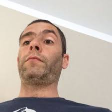 Pie de Charles Pearl de segunda mano por 15 EUR en Santa Coloma de Cervelló  en WALLAPOP