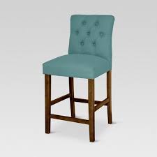 This Tufted Counter Stool Knows How To Make An Entrance With A Richly Detailed Design Replete With Lush Counter Stools 24 Counter Stools Counter Height Stools