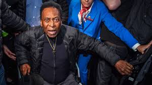 He scored more than 1.200 goals during his long career (more than 1.300 official matches). Football News 2020 Pele Brazil Health Update Illness Surgery Son Age