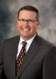 Kyle Elmore's Instagram, Twitter & Facebook