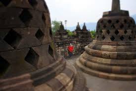 • menurut akta industri pelancongan (1992), pelancong ditakrifkan sebagai : Pengertian Pariwisata Berikut Jenis Dan Contohnya