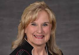 Dawn Ulrich's Instagram, Twitter & Facebook