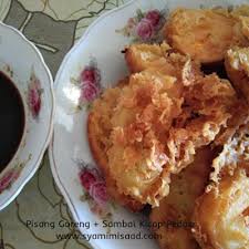 Jeruk nipis juga optional, artinya sambal kecap bisa anda buat tanpa perasan jeruk nipis. Pisang Goreng Rangup Sambal Kicap