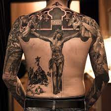 Jesus christ and his crown of thorns. 20 Best Jesus Tattoo Images And Designs