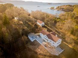 We know of 8 airports in the vicinity of malkenes, of which two are larger airports. Kronprins Olavs Villa Unique En Suite S C Accommodation In Godoysund Tysnes Updated 2021 Tripadvisor Tysnes Municipality Vacation Rental