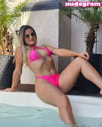 Brunadiascereja Гола изтичане OnlyFans снимка 3 - Nudogram v2.1