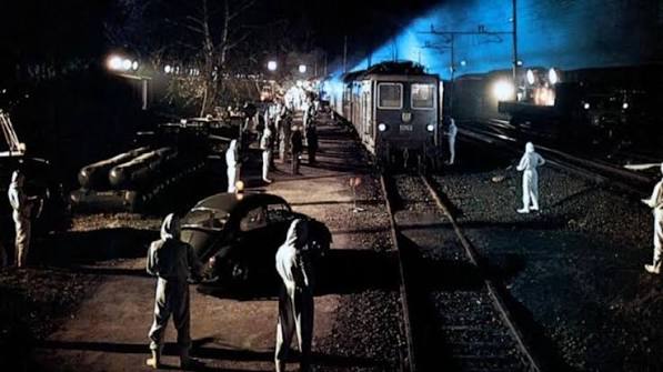 RAILWAY FILM SERIES: The Cassandra Crossing | Latest Railway News