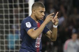 Join the discussion or compare with others! Fifa 19 Ultimate Team Kylian Mbappe Marco Reus Headline Totw 32 Bleacher Report Latest News Videos And Highlights