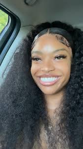 Hey guys, I'm Kyiah, 22 years old from Jax, Florida.