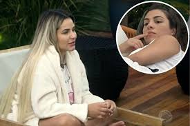 A Fazenda 14: Não vim para um filme pornô, diz Deolane após dinâmica