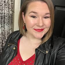 What are some recommended pediatricians in Indiana, preferably a woman  doctor?