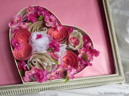 Big heart shaped box for flowers. A Heart Shaped Box For Valentine S Day Crafting The Boondocks Blog