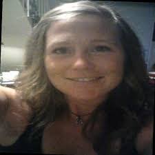 Lisa Rexroad's Instagram, Twitter & Facebook