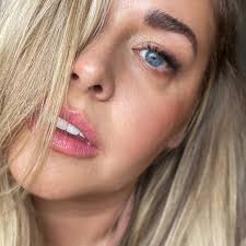 Ashley Blanchard (@ashleylooo) • Instagram photos and videos